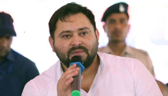 तेजस्वी यादव ने किया ऐलान, RJD सत्ता में आई तो ताड़ी निकालने वालों को शराबबंदी कानून से मिलेगी छूट