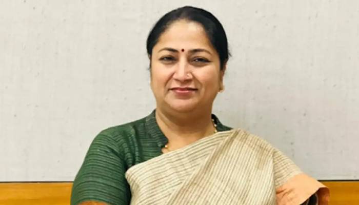 दिल्ली की CM रेखा गुप्ता ने महिलाओं को दिया बड़ा तोहफा, महिला सम्मान योजना लागू !