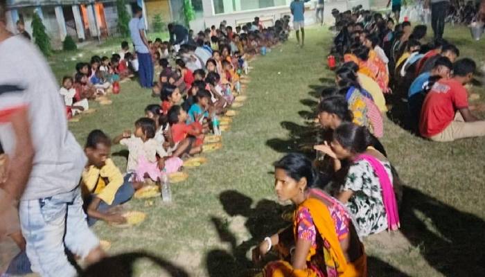 पश्चिम बंगाल के मुर्शिदाबाद से जान बचाकर भाग रहे हिंदू! विधानसभा के नेता प्रतिपक्ष सुवेंदु अधिकारी ने शेयर किया वीडियो