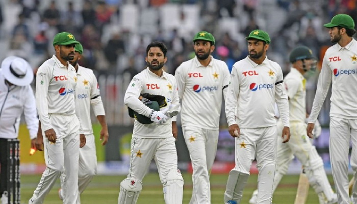 दक्षिण अफ्रीका के खिलाफ दूसरे टेस्ट में हार के बाद ,ICC ने ठोका पाकिस्तान पर जुर्माना