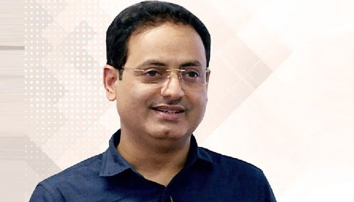 'पेट से है पाकिस्तान, कभी भी हो सकता है...', विकास दिव्यकीर्ति का वीडियो वायरल, कहा- 2-3 बच्चे एक साथ भी हो सकते हैं