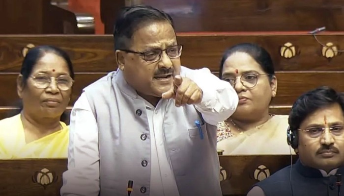 Waqf Bill पर भड़क उठे BJP सांसद, Congress सांसद से कहा बताऊं कुरान में क्या लिख है, मार हो जाएगी मार…