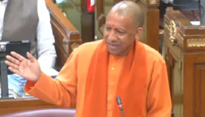 UP Budget : विधानसभा में CM Yogi ने शायराना अंदाज मे सपा पर कसा तंज