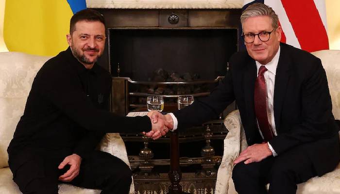 अमेरिका हुआ सख्त तो ब्रिटेन ने दिया यूक्रेन का साथ, जेलेंस्की ने जताया आभार