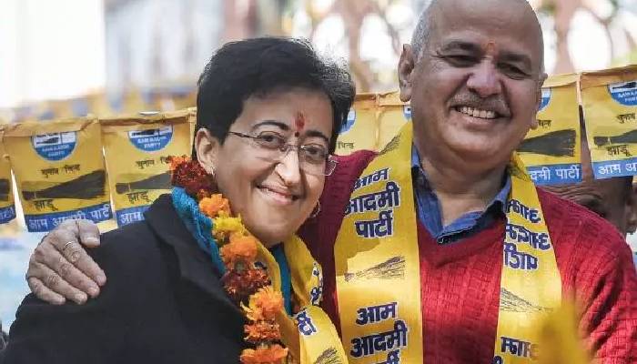 दिल्ली की मुख्यमंत्री आतिशी ने नामांकन कर कहा लोगों के दिल में केजरीवाल जी बसते हैं