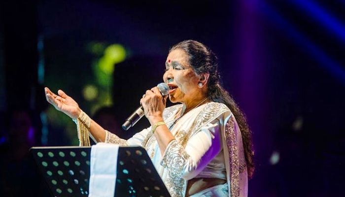 91 की उम्र में आशा भोसले ने दिया ऐसा परफॉरमेंस जिसे देख लोग बोले 'तौबा तौबा'