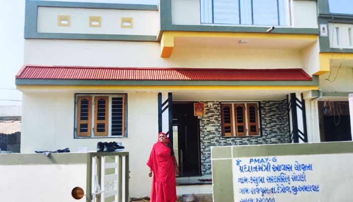 अब से मिडिल क्लास वालों को भी मिलेगा PM Awas Yojana का लाभ, सरकार ने जारी किया नियम