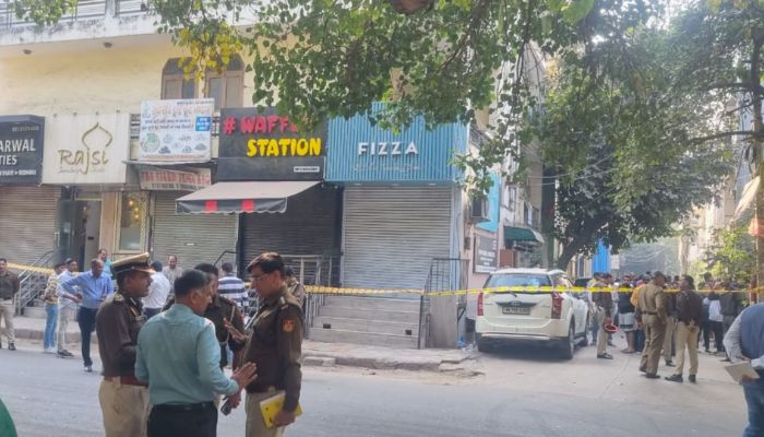 फिर से दिल्ली आंतकियों के निशाने पर, दो स्कूलों को बम से उड़ाने की मिली धमकी, बच्चों को भेजा गया तुरंत घर