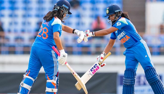 भारतीय महिला टीम ने आयरलैंड को पहले वनडे में दी 6 विकेट से मात, 1-0 से बनाई बढ़त
