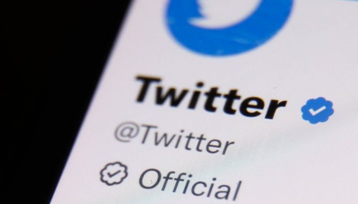 Diwali Offer: ऑनलाइन शॉपिंग के बाद Twitter ने भी दिया दिवाली का बेहतरीन तोहफा, सस्ते में मिलेगी ब्लू टिक की मेम्बरशिप