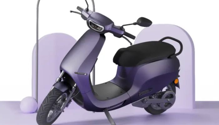 Ola Electric Scooter: ओला इलेक्ट्रिक की बादशाहत आई खतरे में, शेयर मार्किट में इतने प्रतिशत घटा आंकड़ा
