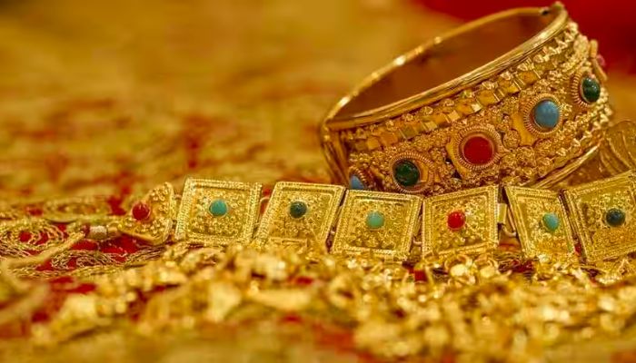 Gold Insurance: अगर हो गई है आपकी ज्वेलरी चोरी, तो ऐसे मिलेंगे पूरे पैसे ....