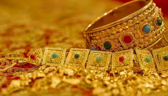 Akshaya Tritiya 2025: सोने की चमक फीकी, अक्षय तृतीया पर कीमतों में गिरावट