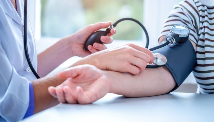 World Hypertension Day पर लें ऐसी बीमारी से दूर रहने की शपथ! क्या हैं हाइपरटेंशन से बचने के उपाय