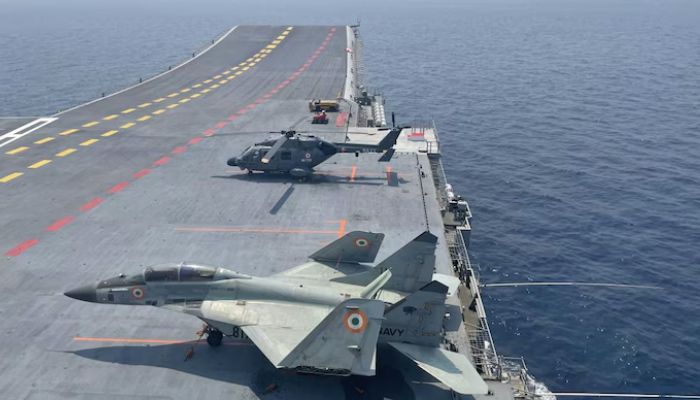 अब समंदर से भी पाकिस्तान पर प्रहार, भारतीय नौसेना ने कराची पर किया भीषण हमला!
