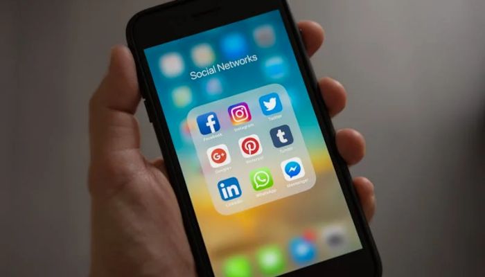 iPhone Bug: भूल से भी टाइप किया आईफोन में ये करैक्टर, तो हमेशा के लिए बंद हो जाएगा फ़ोन