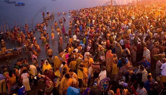 ज़ोरों शोरों से चल रही हैं प्रयागराज में महाकुंभ 2025 की तैयारियां, 50 परियोजनाओं ने पकड़ी गति