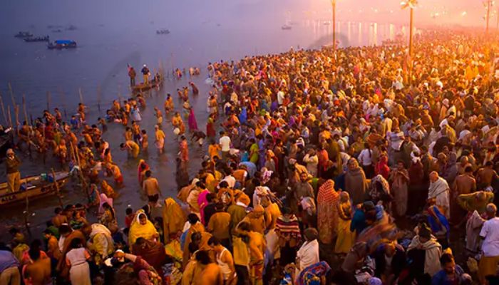 Mahakumbh 2025: अगर जा रहें महाकुंभ तो फ़ोन में जरूर रखें इस एप को, मिलेगी मेले से जुड़ी सारी जानकारी
