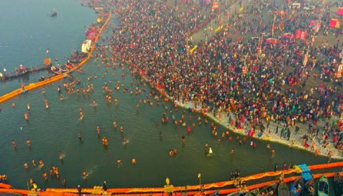 महाकुंभ में साइबर ठग की हुई एंट्री, पुलिस ने होटल बुकिंग के लिए ज़ारी किया अलर्ट