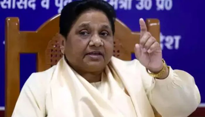 Election 2024: मायावती ने भाजपा और कांग्रेस पर जमकर साधा निशाना कहा - 'इनके वादे होते ही हैं लोगों को गुमराह करने के लिए'