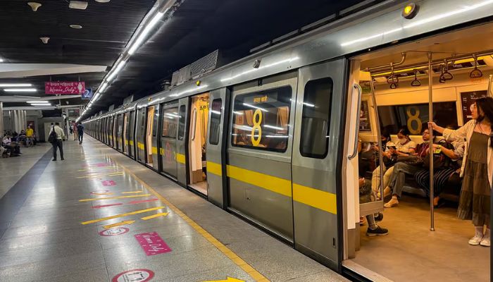 नोएडा मेट्रो रेल कारपोरेशन ने अपने शार्ट टर्म पॉलिसी में किए बदलाव, किराए को लेकर बनाई योजना