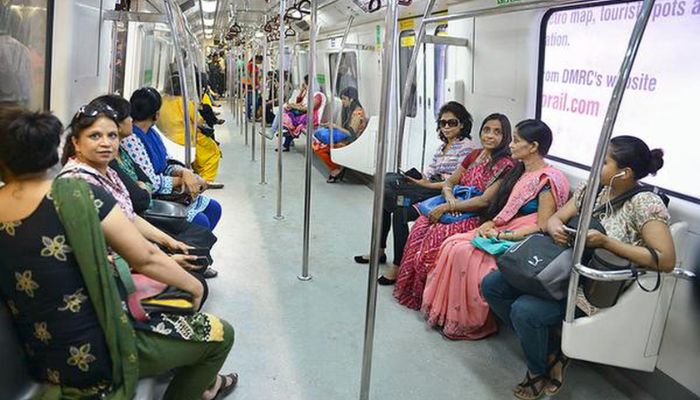 Metro Rules: मेट्रो के महिला कोच में गलती से भी न चढ़ें पुरुष, चालान और कड़ी कार्रवाई तय