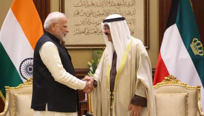 पीएम मोदी कुवैत के सबसे सर्वोच्च सम्मान "द ऑर्डर ऑफ मुबारक अल कबीर" से नवाजे गए