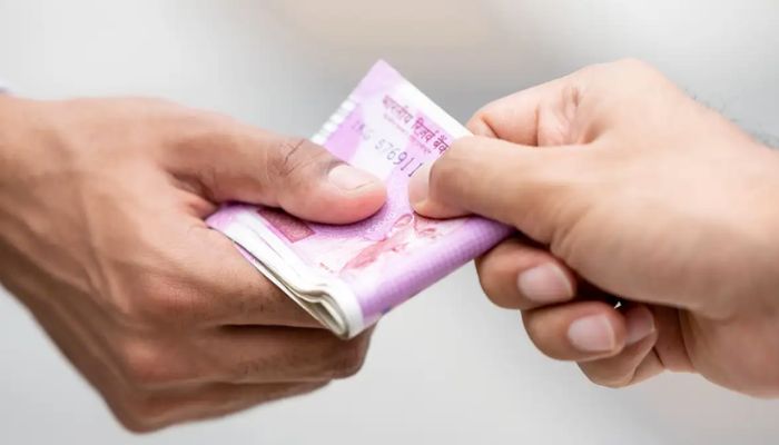 पैसे लौटाने से मना किया तो पड़ेगा महंगा, जानिए क्या करना चाहिए तुरंत