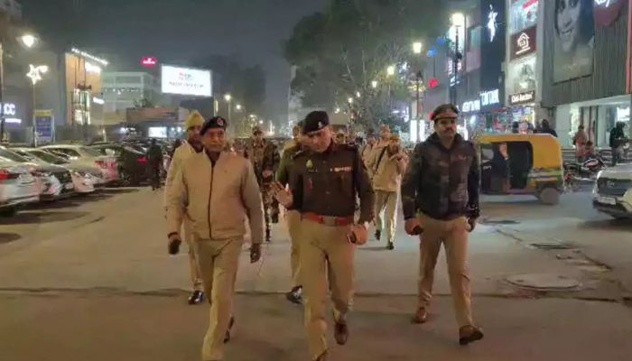 नए साल में मॉल और बाजारों में कड़ी सुरक्षा व्यवस्था, 3,000 पुलिसकर्मी करेंगे निगरानी