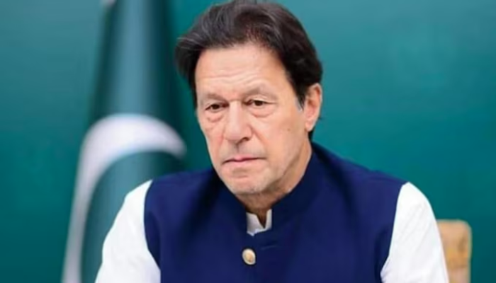 पूर्व पाकिस्तानी PM Imran Khan के साथ जेल में Pak Army के मेजर ने किया रेप, वायरल दावे से हड़कंप!