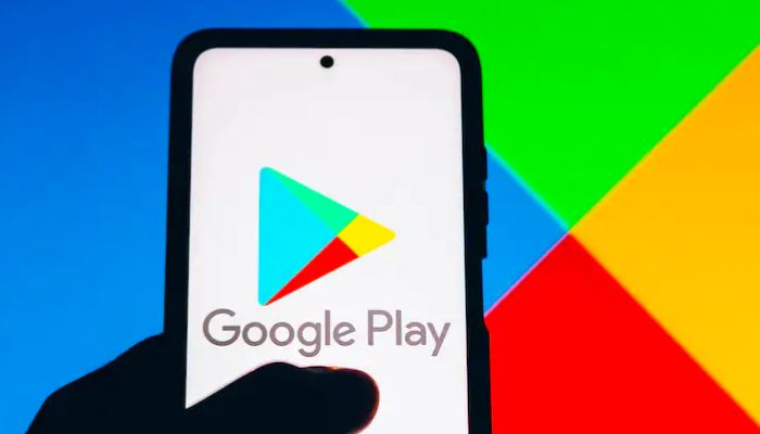 Play Store पर चली गूगल की झाड़ू! खराब App पर कसी लगाम, Google ने हटाए नियम तोड़ने वाले ऐप्स
