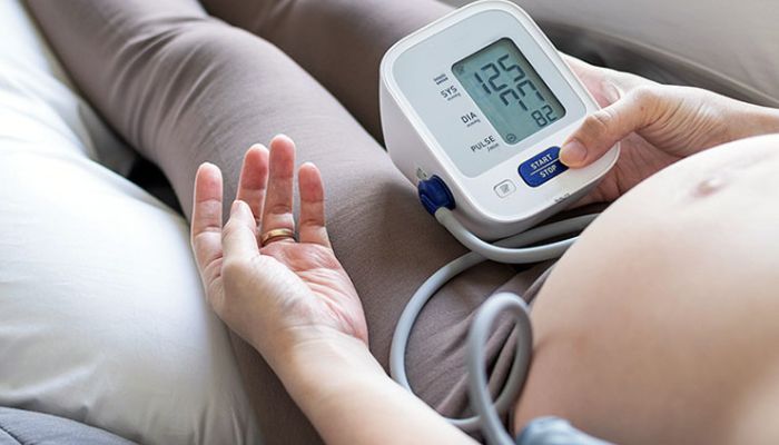 प्रेगनेंसी के दौरान हो सकता है Pre-Eclampsia...इस साइलेंट किलर के बारे में जानते हैं आप?