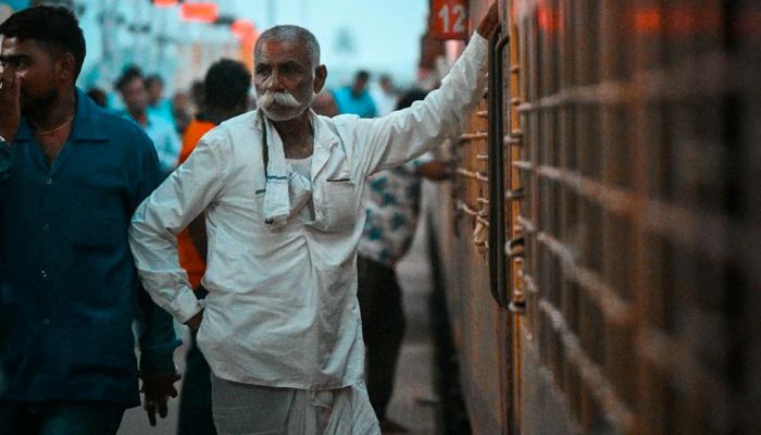 महाकुंभ में जाने वालों के लिए खुशखबरी, रेलवे स्टेशनों पर खानपान सामग्री में नजर आएगी स्वच्छता