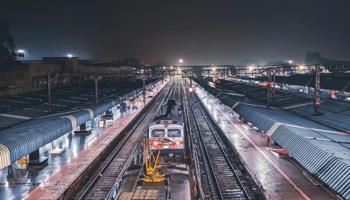 रेलवे का सफर होगा और भी सुविधाजनक, सिर्फ एक मैसेज से हर प्रकार की समस्या का होगा समाधान