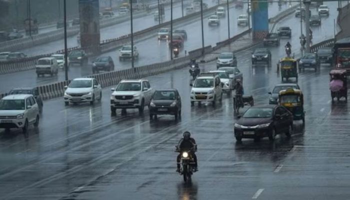 दिल्ली-एनसीआर में हल्की बारिश, मौसम में राहत, AQI में सुधार