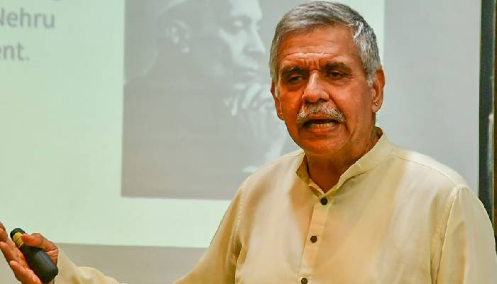 दिल्ली में फिर सपा के ख़िलाफ़ मुखर हुए कांग्रेस नेता संदीप दीक्षित