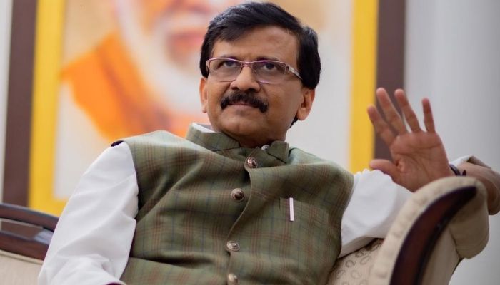 बीजेपी ने अपने ही नेता को फंसाया, 'कैश फॉर वोट' मामले में फंसे विनोद तावड़े पर संजय राउत का बड़ा बयान