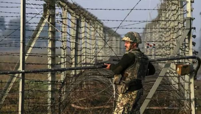 कश्मीर में भारतीय सेना का बड़ा ऑपरेशन, 7 पाकिस्तानी घुसपैठियों में अल-बदर का कुख्यात आतंकी भी ढेर