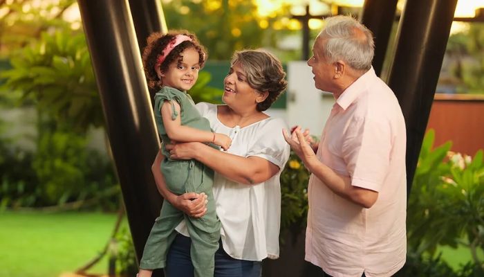 बुजुर्गों के लिए सरकार की नई स्कीम, जानें कितना मिलेगा ब्याज और क्या है फायदे?