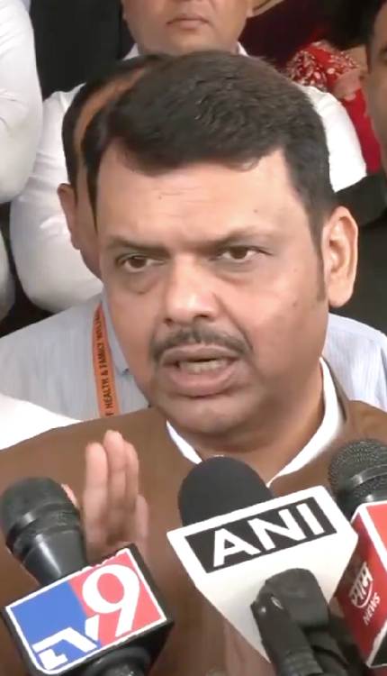 राहुल गांधी के 'हाइड्रोजन बम' पर फूटा CM देवेंद्र फडणवीस का गुस्सा