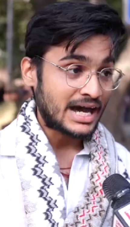 JNU में ब्राह्मणों को दी गई गाली, भड़क गये DU वाले सवर्ण ! जमकर हुआ बवाल!