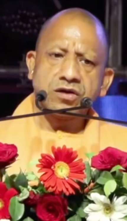 अजित पवार के निधन पर भावुक हुए योगी