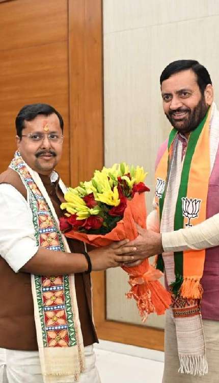 ‘कांग्रेस में भविष्य अंधकारमय है, गांधी परिवार के आगे नहीं सोच सकते कांग्रेसी’