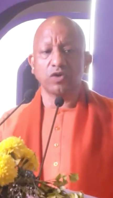 भू-माफियाओं को योगी की चेतावनी