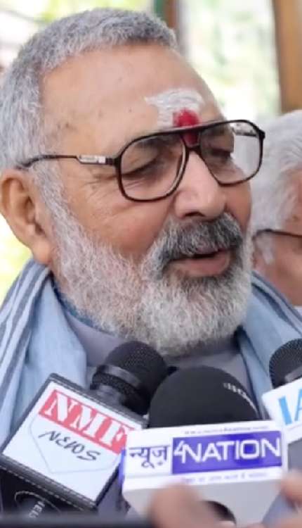 वंदे मातरम् पर हो रहे विवाद को लेकर मदनी पर क्या बोले गिरिराज सिंह ?