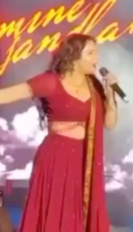 लड़कियां सेफ नहीं तो मैं नहीं गाऊंगी गाना: जैस्मिन सैंडलस