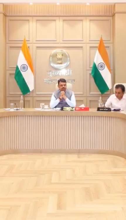 Maharashtra में दुनिया का 19वां सबसे बड़ा हवाई अड्डा होगा तैयार, CM Fadnavis ने लिया बड़ा फ़ैसला!