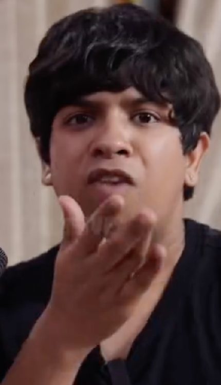 राजधानी दिल्ली में होने के बावजूद दलित तरुण के घर नहीं गये सांसद चंद्रशेखर पर भड़के हिंदू ने उठा दिया सवाल!