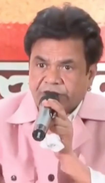 वाक़ई भलाई का ज़माना बचा नहीं है जी ! Sonu Sood को ही Rajpal ने खरी खोटी सुना दी!