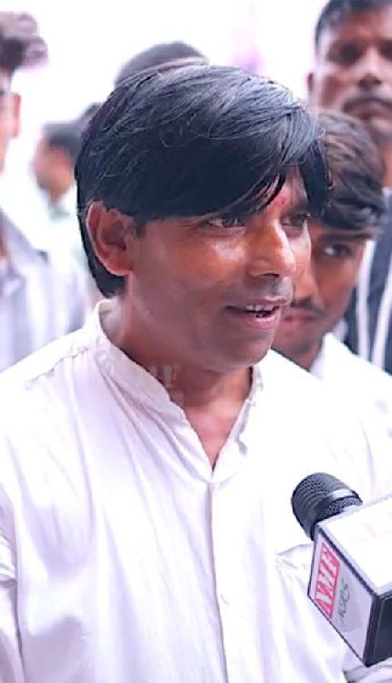 ‘सिलेंडर 3 हजार हो जाए तब भी योगी को लाएंगे’… Yogi के लिए यही दीवानगी Akhilesh को पड़ेगी भारी!